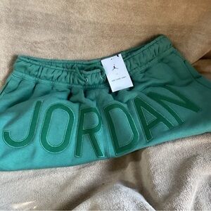 Jordan, Nina, Chanel Ebony shorts L